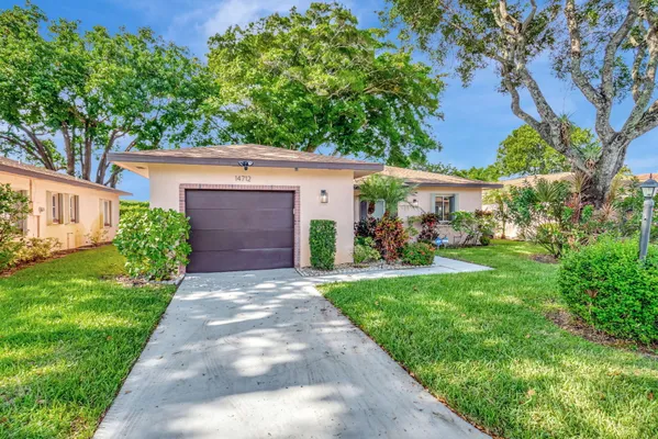 Property Slideshow image 2 of 32 | 14712 bonaire blvd, Delray Beach, FL, 33446