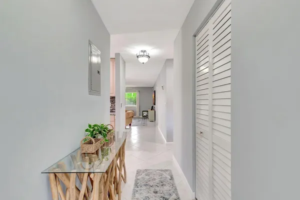 Property Slideshow image 3 of 32 | 14712 bonaire blvd, Delray Beach, FL, 33446