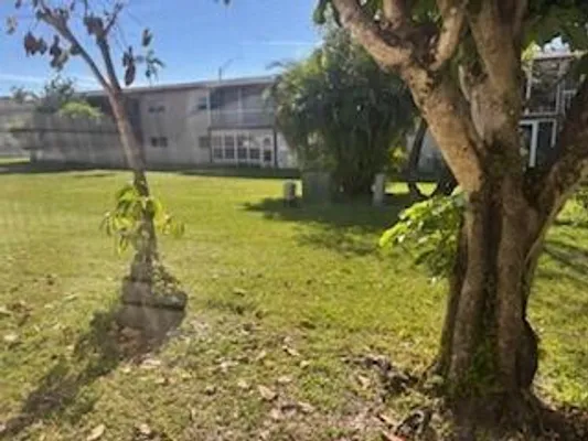 Property Slideshow image 3 of 7 | 7300 nw 4th pl 105, Margate, FL, 33063