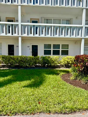 Property Slideshow image 3 of 21 | 1044 cambridge c c, Deerfield Beach, FL, 33442