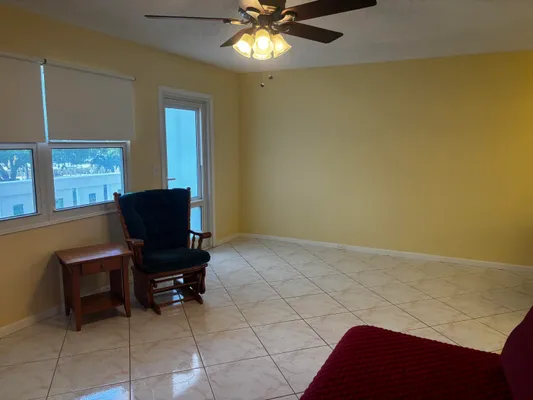 Property Slideshow image 3 of 28 | 309 grantham a a, Deerfield Beach, FL, 33442