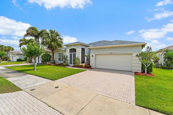 Property Slideshow image 3 of 42 | 317 sw lake forest way, Port St. Lucie, FL, 34986
