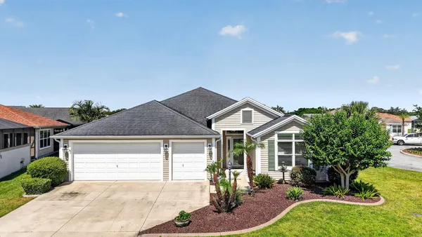 Property Slideshow image 2 of 42 | 3746 new moon ave, The Villages, FL, 32163