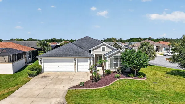 Property Slideshow image 3 of 42 | 3746 new moon ave, The Villages, FL, 32163