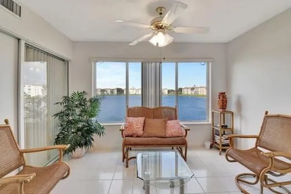 Property Slideshow image 3 of 46 | 14095 royal vista dr 203, Delray Beach, FL, 33484