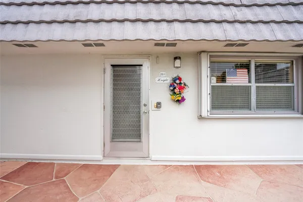 Property Slideshow image 2 of 27 | 201 valencia i i, Delray Beach, FL, 33446