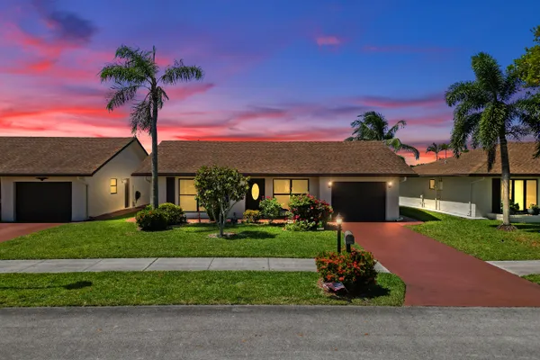 Property Slideshow image 3 of 96 | 2105 sw 17th cir, Deerfield Beach, FL, 33442