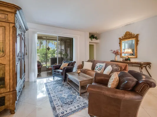 Property Slideshow image 2 of 29 | 8471 lake cypress rd, Lake Worth, FL, 33467