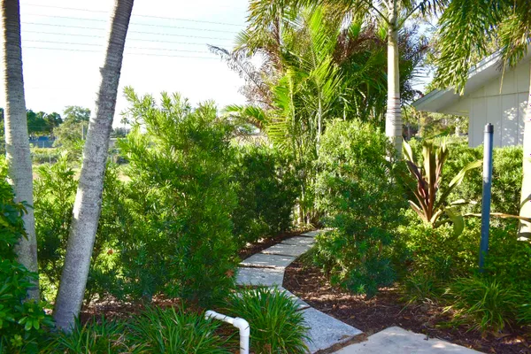 Property Slideshow image 3 of 34 | 12638 se cascades ct, Hobe Sound, FL, 33455