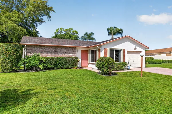 Property Slideshow image 3 of 67 | 6312 summer sky ln, Greenacres, FL, 33463