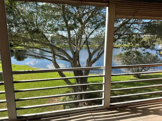 Property Slideshow image 2 of 45 | 3058 cambridge c 3058, Deerfield Beach, FL, 33442