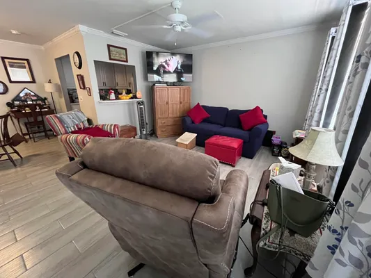 Property Slideshow image 3 of 19 | 49 cambridge b b, West Palm Beach, FL, 33417