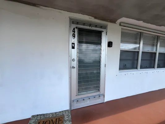 Property Slideshow image 2 of 19 | 49 cambridge b b, West Palm Beach, FL, 33417