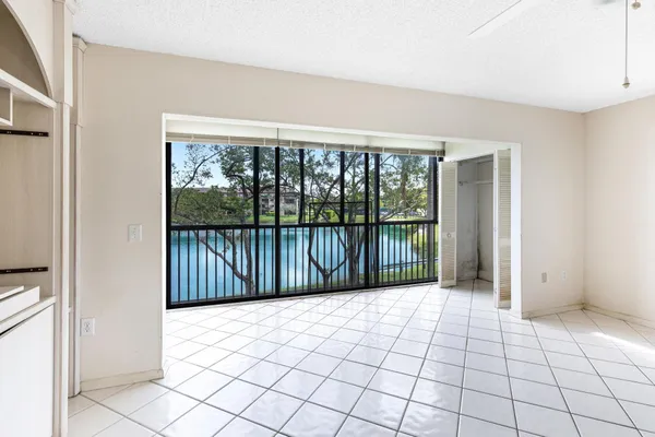 Property Slideshow image 2 of 43 | 13701 sw 12th st 215a, Pembroke Pines, FL, 33027