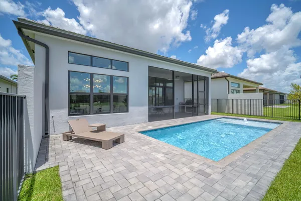 Property Slideshow image 2 of 62 | 9651 spruce woods dr, Boynton Beach, FL, 33473