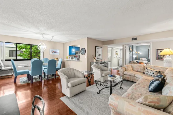 Property Slideshow image 3 of 34 | 5687 fairway park dr, Boynton Beach, FL, 33437