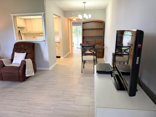 Property Slideshow image 2 of 18 | 162 windsor h h, West Palm Beach, FL, 33417