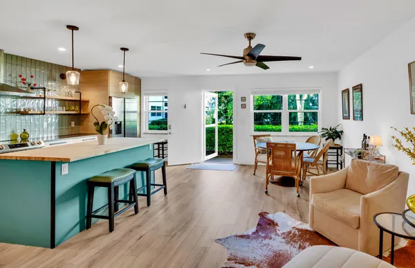 Property Slideshow image 3 of 42 | 5400 jimmy buffett mem hwy h4, Indian River Shores, FL, 32963