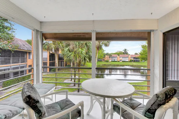 Property Slideshow image 2 of 29 | 11255 green lake dr 202, Boynton Beach, FL, 33437