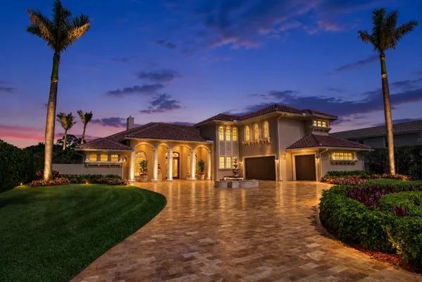 Property Slideshow image 2 of 43 | 2804 bent pine dr, Fort Pierce, FL, 34951