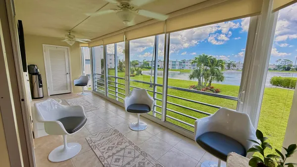 Property Slideshow image 2 of 77 | 2728 n garden dr dr 214, Lake Worth Beach, FL, 33461