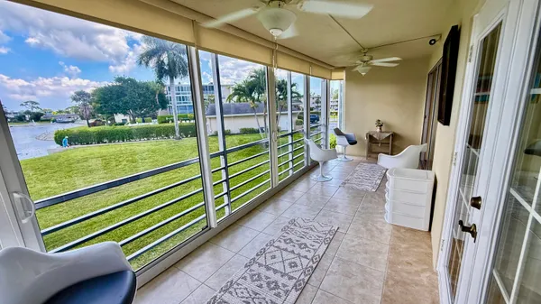 Property Slideshow image 3 of 77 | 2728 n garden dr dr 214, Lake Worth Beach, FL, 33461