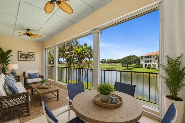 Property Slideshow image 3 of 59 | 5045 harmony cir 209, Vero Beach, FL, 32967