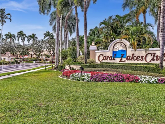 Property Slideshow image 2 of 51 | 12511 imperial isle dr 402, Boynton Beach, FL, 33437