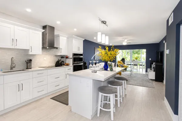 Property Slideshow image 2 of 23 | 7787 golf cir dr 301, Margate, FL, 33063