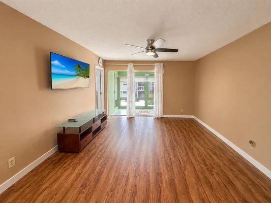 Property Slideshow image 3 of 42 | 18 colonial club dr 200, Boynton Beach, FL, 33435