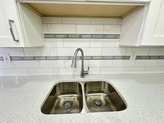 Property Slideshow image 3 of 66 | 2048 newport n 2048, Deerfield Beach, FL, 33442
