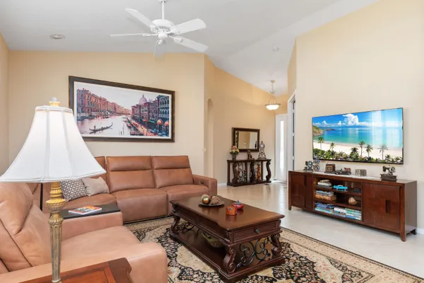 Property Slideshow image 2 of 50 | 6698 vía roma, Delray Beach, FL, 33446