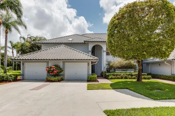 Property Slideshow image 2 of 39 | 11706 briarwood cir 1, Boynton Beach, FL, 33437