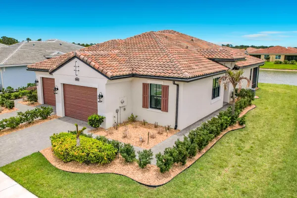 Property Slideshow image 2 of 27 | 27051 sw viterbo way, Port St. Lucie, FL, 34986