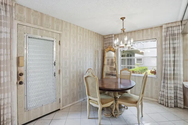 Property Slideshow image 3 of 40 | 100 flanders, Delray Beach, FL, 33484