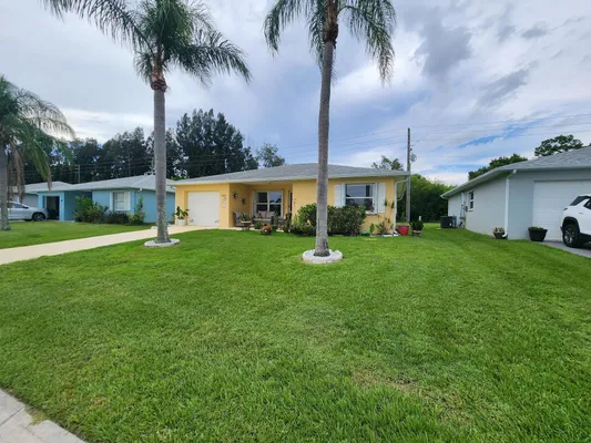 Property Slideshow image 2 of 12 | 5668 travelers way, Fort Pierce, FL, 34982