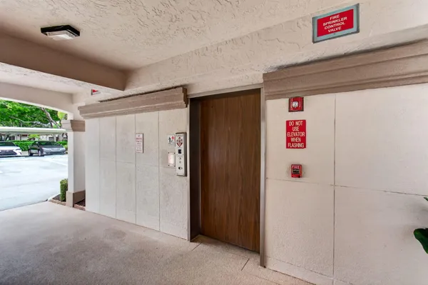 Property Slideshow image 2 of 100 | 14111 royal vista dr 310, Delray Beach, FL, 33484