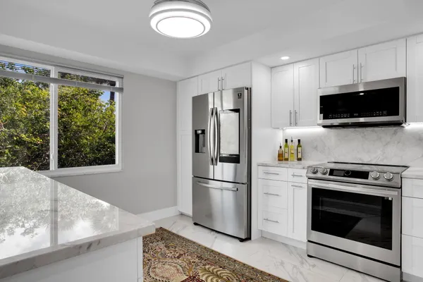 Property Slideshow image 3 of 45 | 3502 bimini ln a2, Coconut Creek, FL, 33066