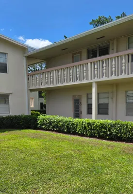 Property Slideshow image 2 of 16 | 316 farnham p 316, Deerfield Beach, FL, 33442