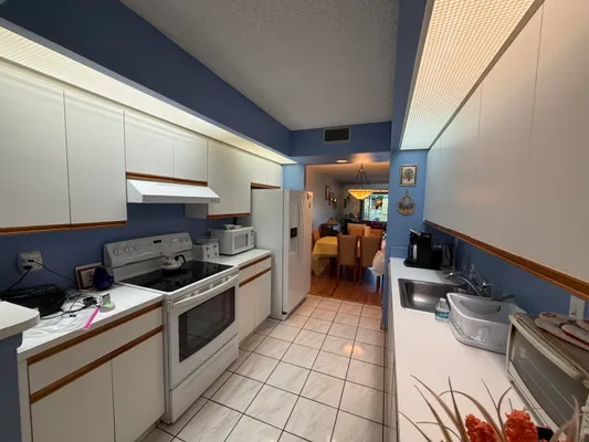 Property Slideshow image 2 of 15 | 1705 andros isle m2, Coconut Creek, FL, 33066