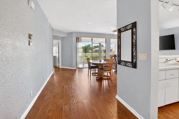 Property Slideshow image 3 of 56 | 8073 aberdeen dr 201, Boynton Beach, FL, 33472