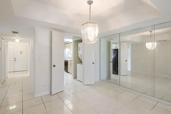 Property Slideshow image 2 of 43 | 6850 10th ave 406, Greenacres, FL, 33467