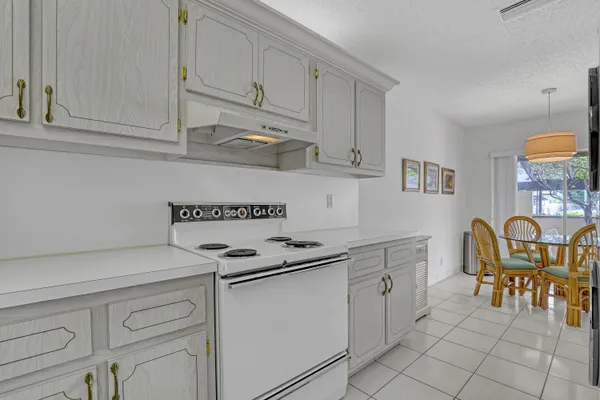Property Slideshow image 3 of 19 | 13731 via aurora a, Delray Beach, FL, 33484