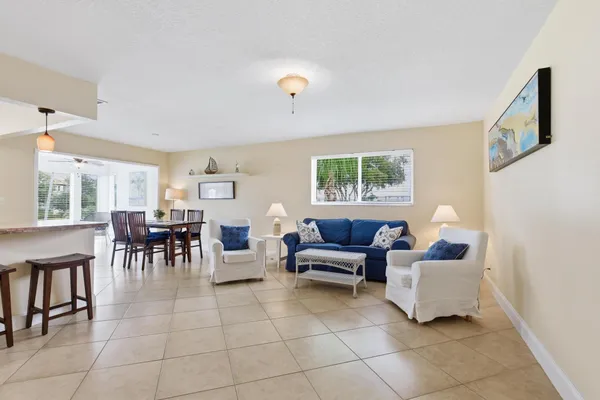 Property Slideshow image 2 of 11 | 34 colonial club dr 204, Boynton Beach, FL, 33435
