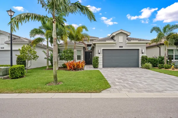 Property Slideshow image 2 of 58 | 12879 parrot pond rd, Boynton Beach, FL, 33473
