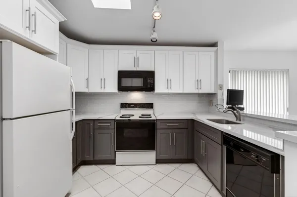 Property Slideshow image 2 of 52 | 4635 sextant cir, Boynton Beach, FL, 33436