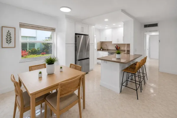 Property Slideshow image 3 of 58 | 160 tuscany c c, Delray Beach, FL, 33446