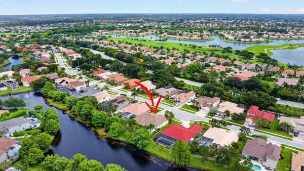 Property Slideshow image 2 of 151 | 7039 brunswick cir, Boynton Beach, FL, 33472