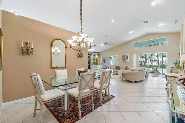 Property Slideshow image 3 of 25 | 6643 sherbrook dr, Boynton Beach, FL, 33437
