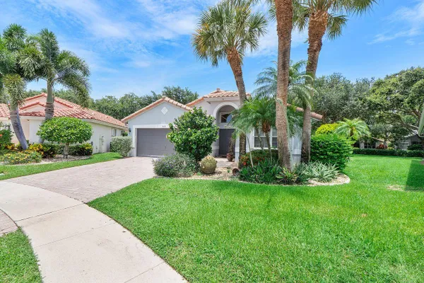 Property Slideshow image 2 of 25 | 6643 sherbrook dr, Boynton Beach, FL, 33437
